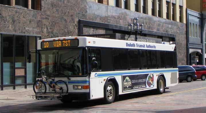 Duluth Gillig Advantage 121